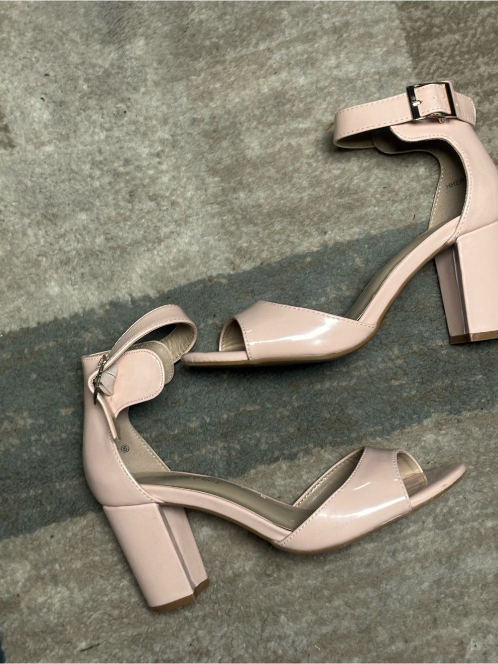 Rose pink Patent Block Heel Sandals with Ankle Strap by Nine West size 6